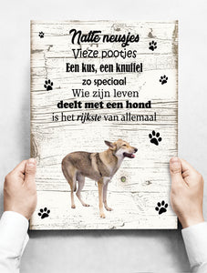 Wandbord hond: Saarloos Wolfhond - 30 x 42 cm