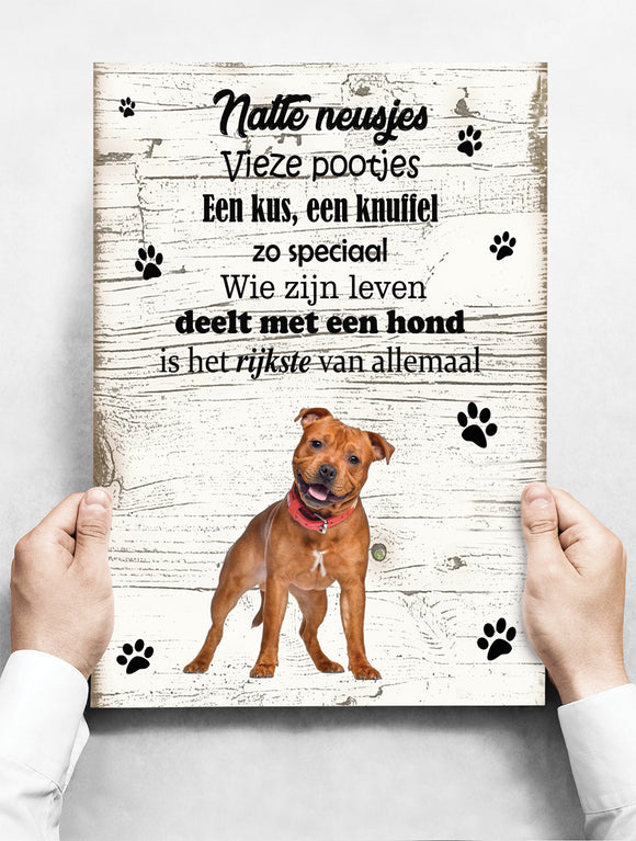 Wandbord Hond: Engelse Staffordshire Bull Terriër - 30 x 42 cm