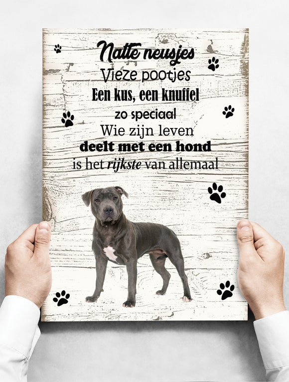 Wandbord Hond: Engelse Staffordshire Bull Terriër - 30 x 42 cm